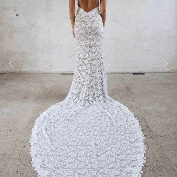 COPY - Grace Loves Lace Alexandra gown - Picture 3 of 14